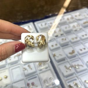 14kt two tone earrings